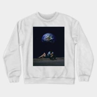 INTIMATE. Crewneck Sweatshirt